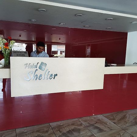 Shelter Hotel Lucknow Bagian luar foto