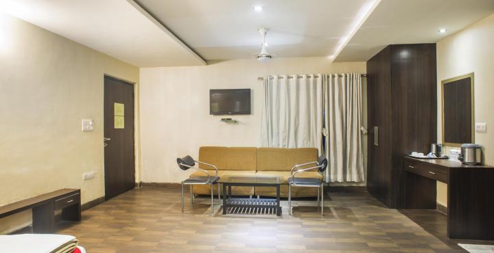 Shelter Hotel Lucknow Bagian luar foto